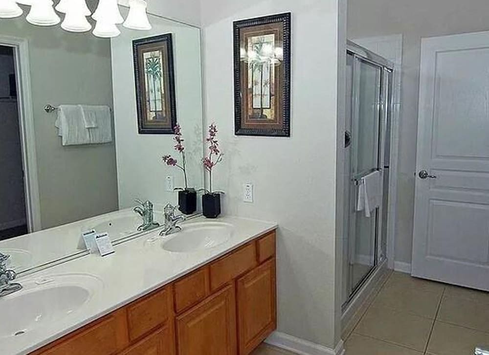 Waldo s Hideout 5BR Home Near Disney w Pool