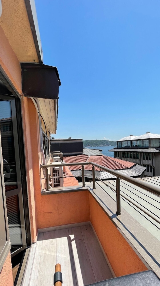 Feri Suites - Image 69