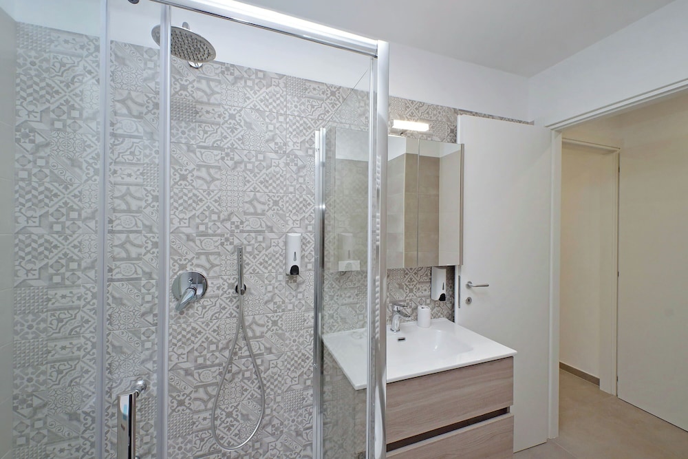 YCH Bagnera Suites