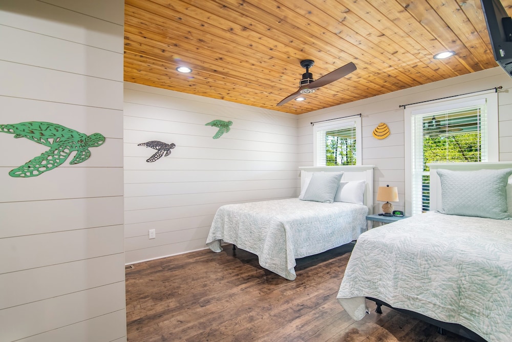Lachicotte Vacation Rentals