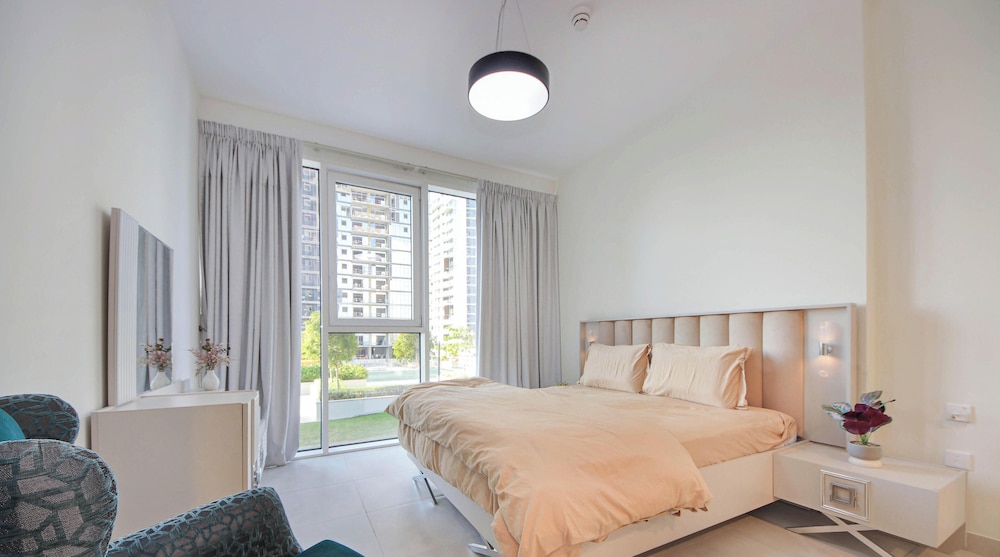 Manzil - Luxury 1BR with Rooftop Pool