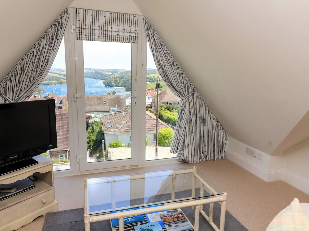 Marine Cottage