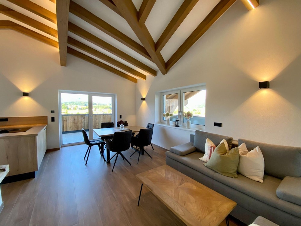 Attic Apartment in Saalfelden Near Ski Slopes