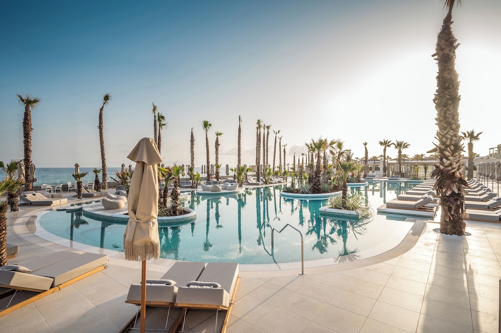 Stella Blue Seaside Resort 6