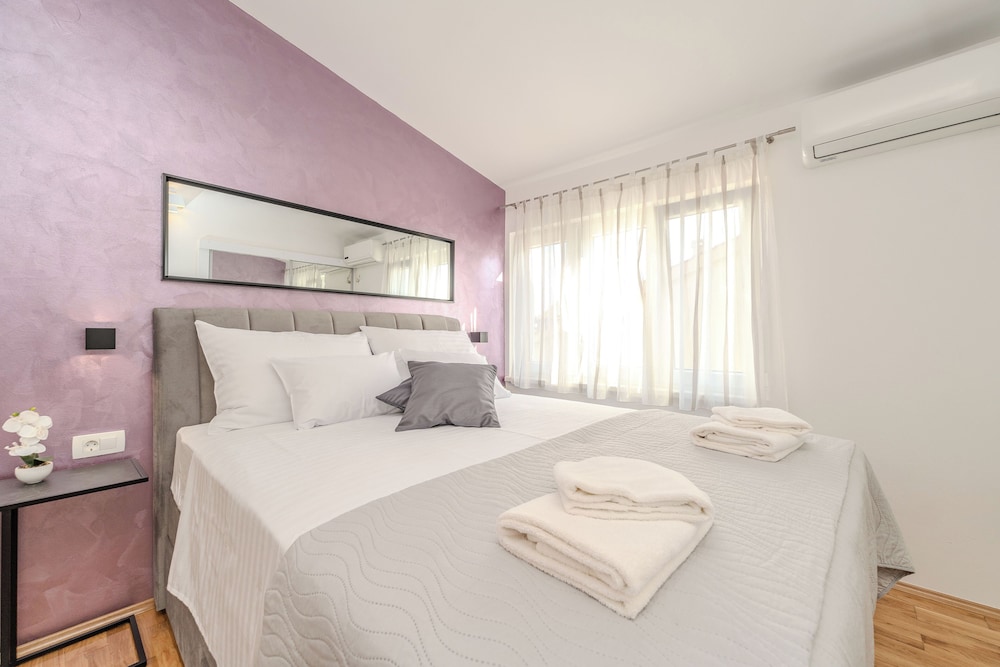 Apartments Grbic