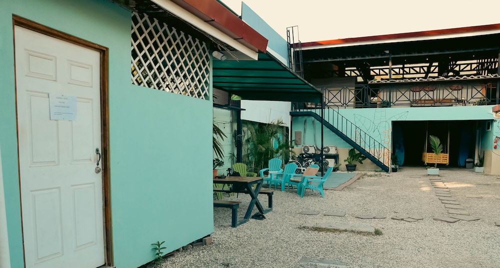 Habitat Surf Glamp