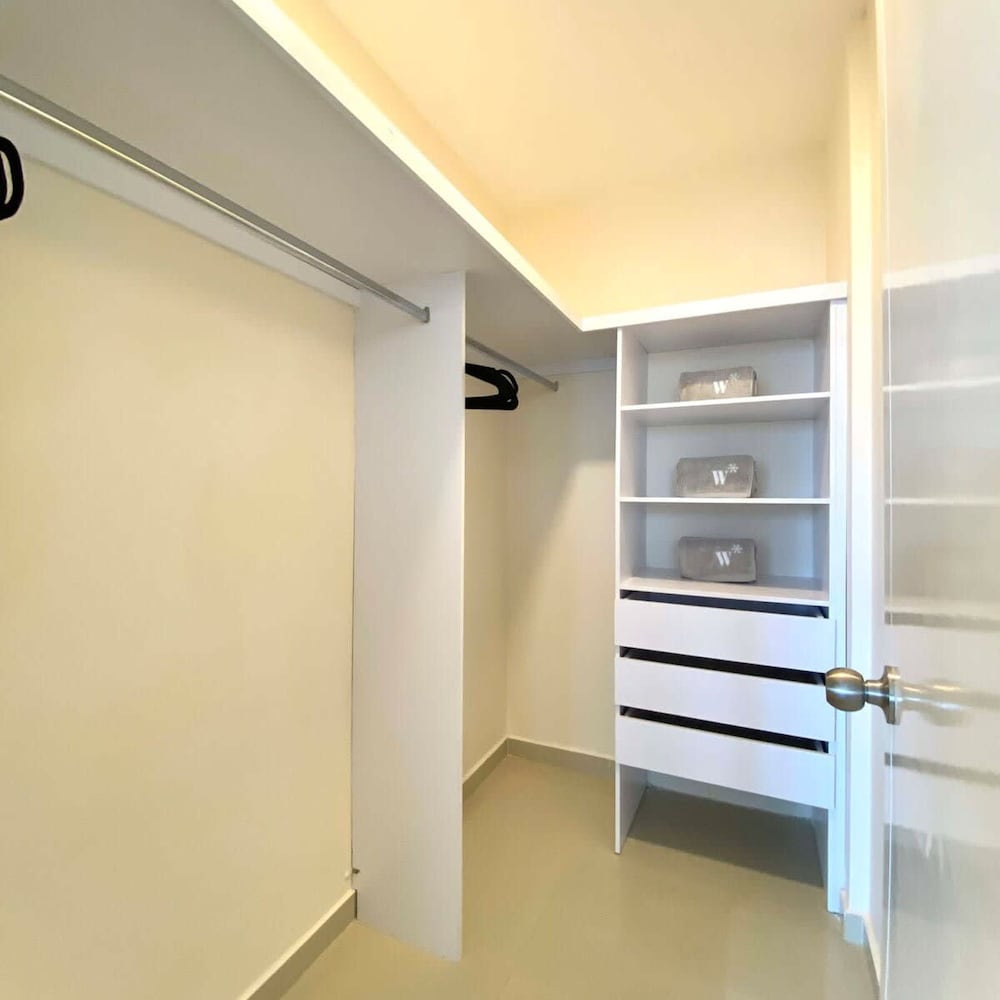 w Stunning 2BR w Pool n AC in Sunny Cartagena