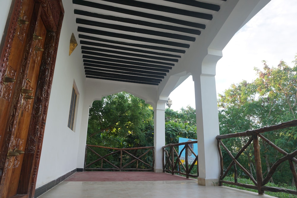 Photo 35