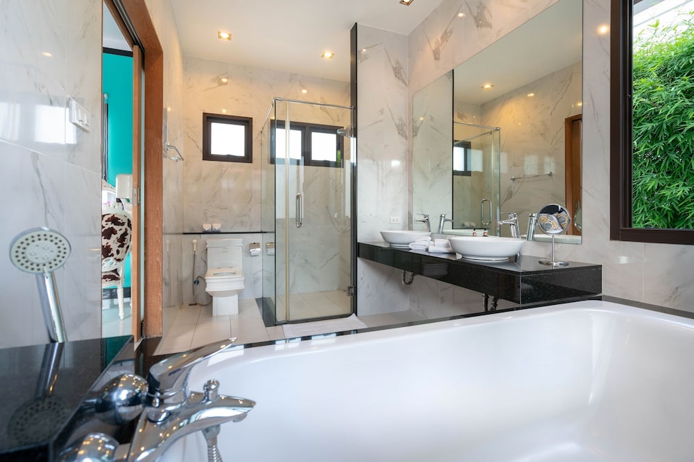 Jewels Villas Phuket