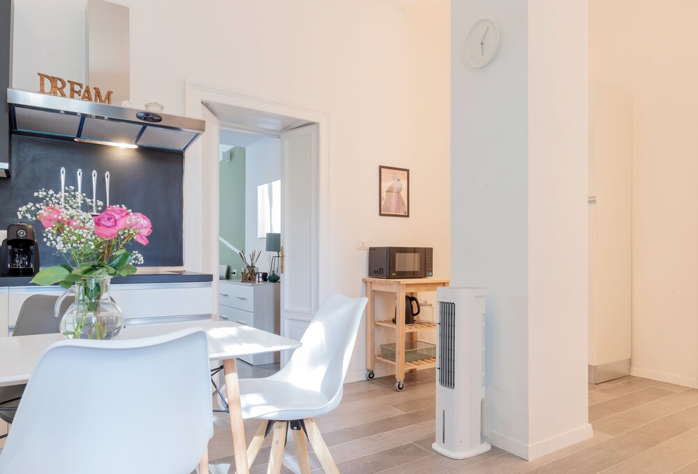 Charming Apartment Milano City Center
