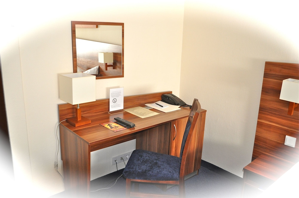 Frankfurt Vacations - Savoy Hotel Frankfurt - Property Image 46