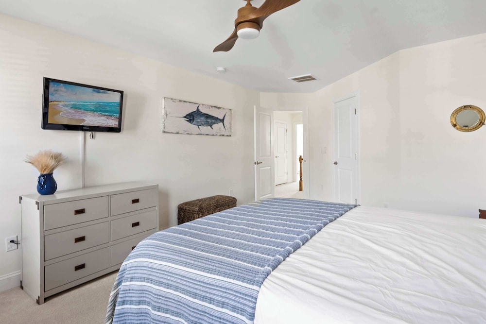 Tidal Bay 1 - 4bdr Townhome