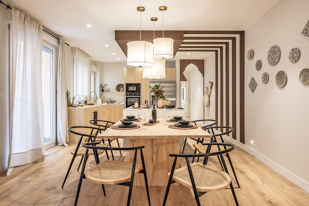 Khamlia - 3 Bedrooms and Balcony in Almagro