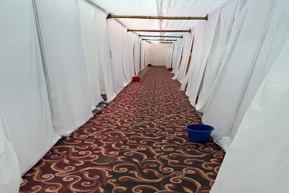 Arail Tent City Kumbh Cottage
