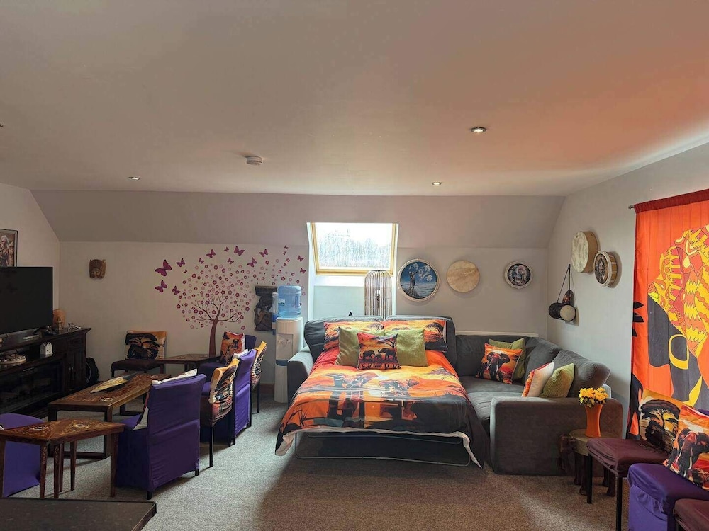Shottskirk 5-bed Farmstay, Sleeps 13 With Hot Tub
