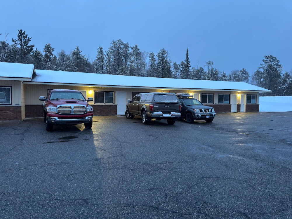 NORTHSIDE MOTEL