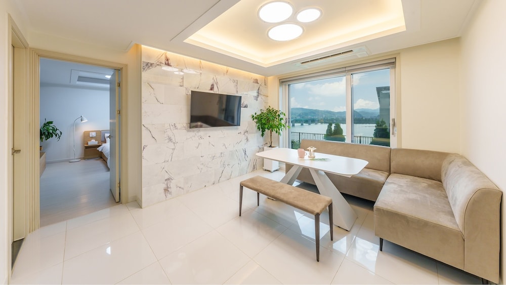 Chuncheon The Haven River Pension
