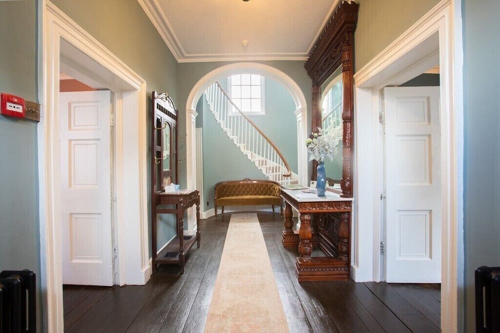 Ivy House view 2
