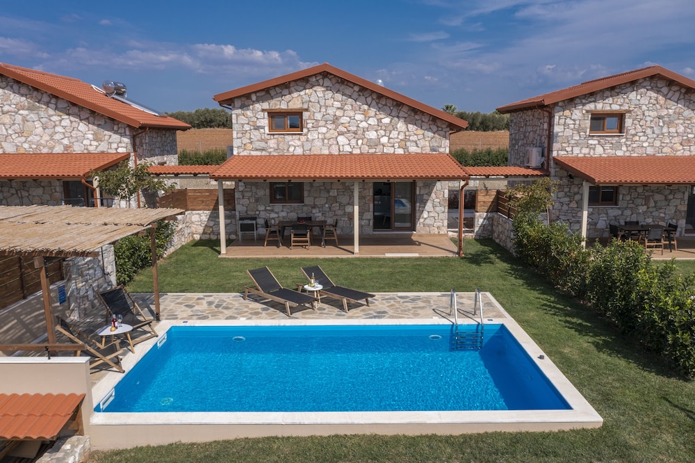 Esperanza Villas