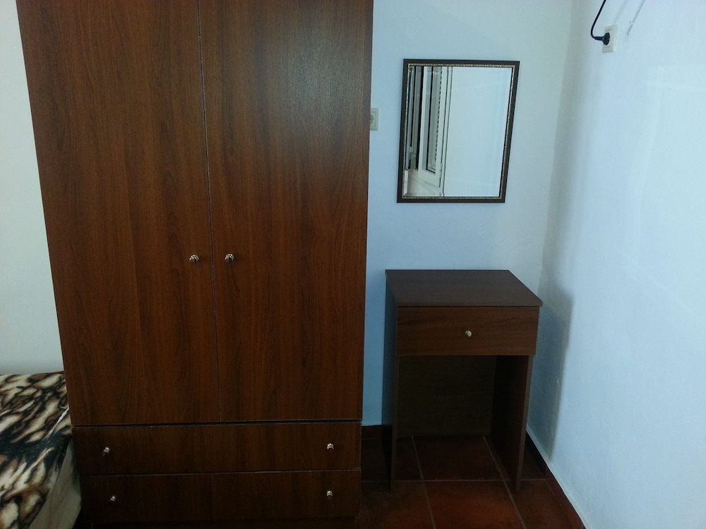 Photo 33