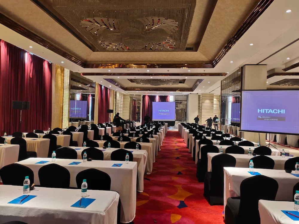 meeting & event spaces
