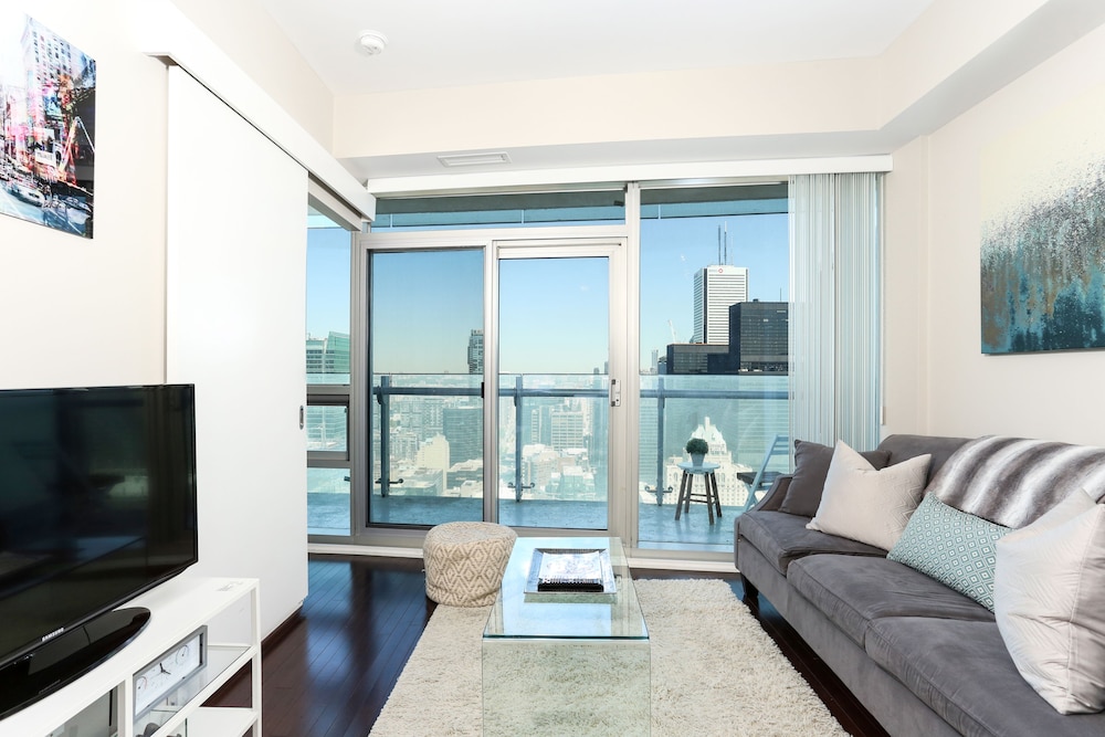 Platinum Suites - Modern Luxury High Rise Condo - Image 4