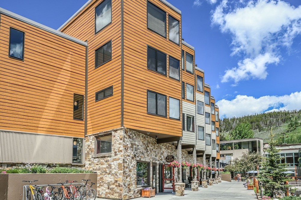 Hotel Edgewater 1448 - Image 1