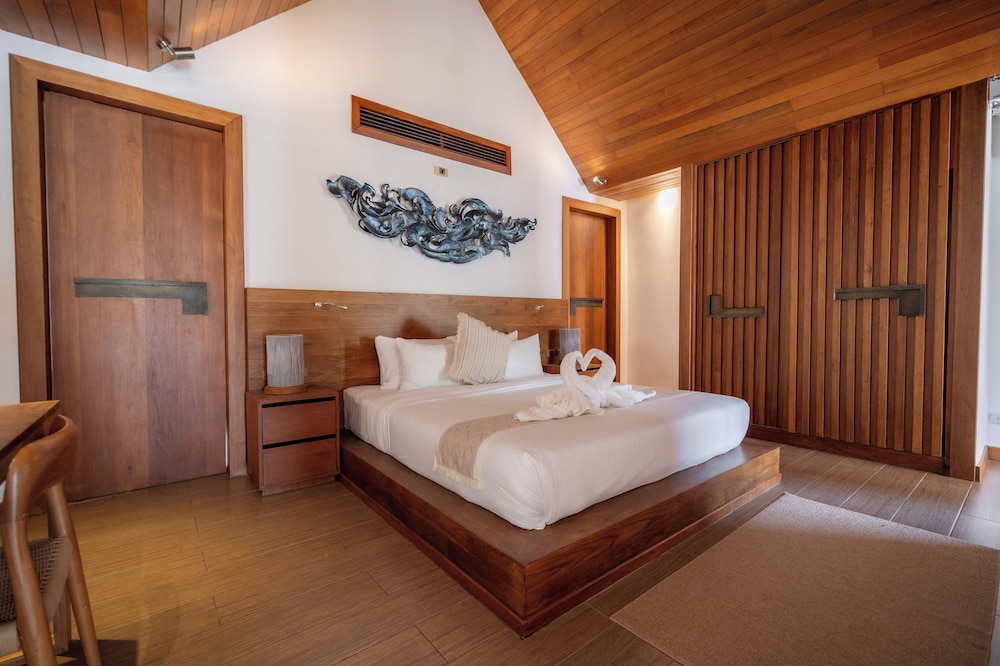 Zaya Beach Club & Resort