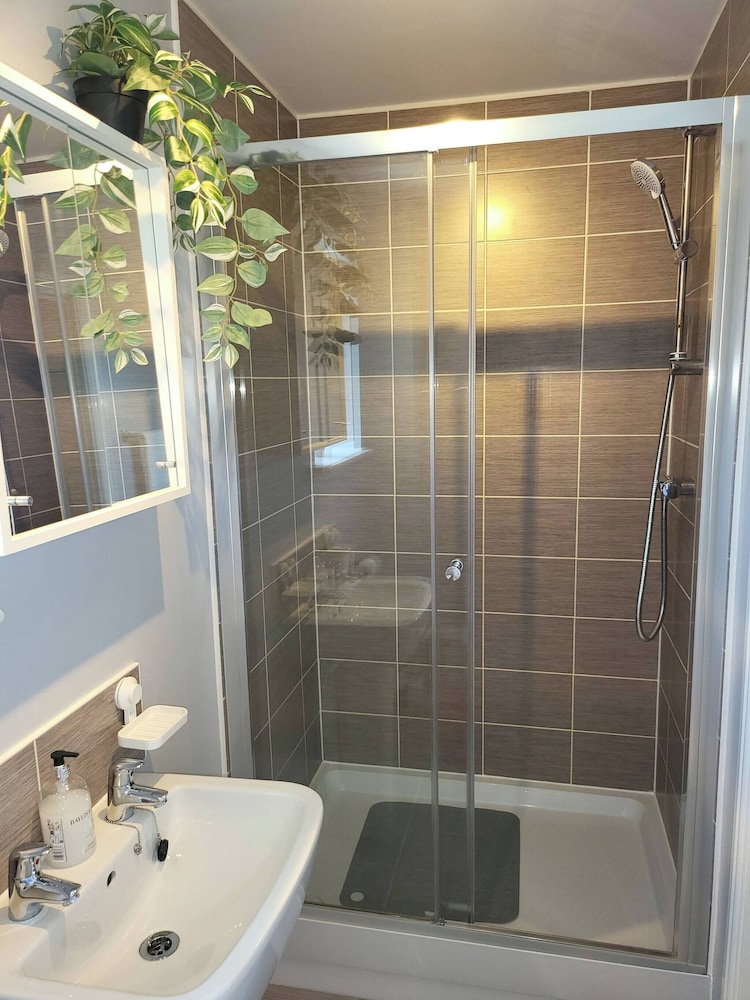 Home Like Yours In Grays, Essex