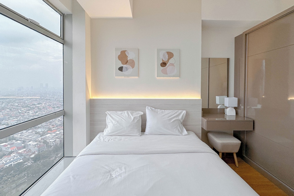 Modern Suite 1Br At Grand Sungkono Lagoon Apartment