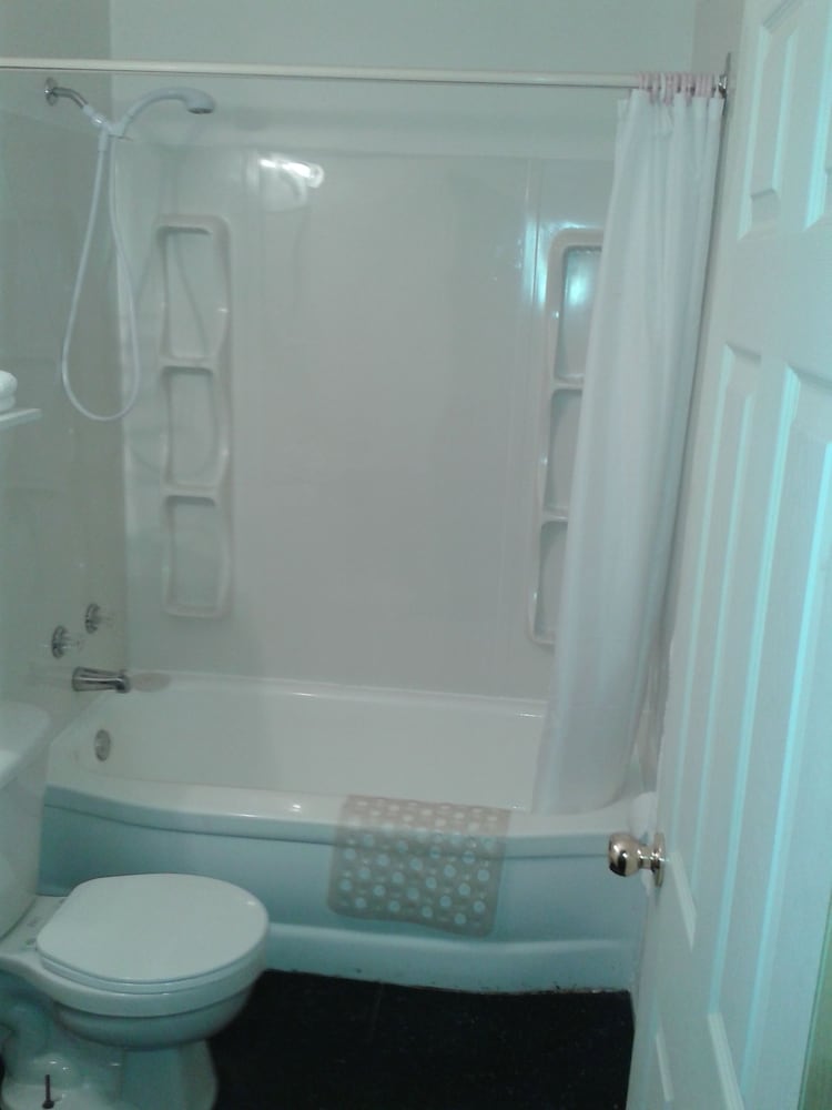 Space Motel - Image 2