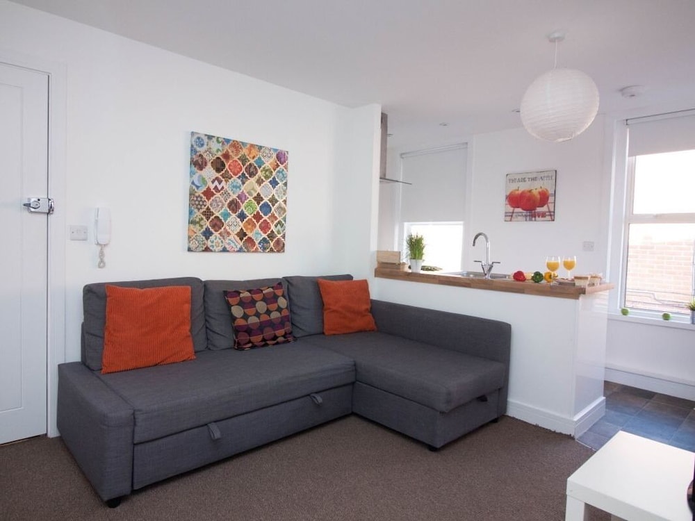 Beddoe Apartments