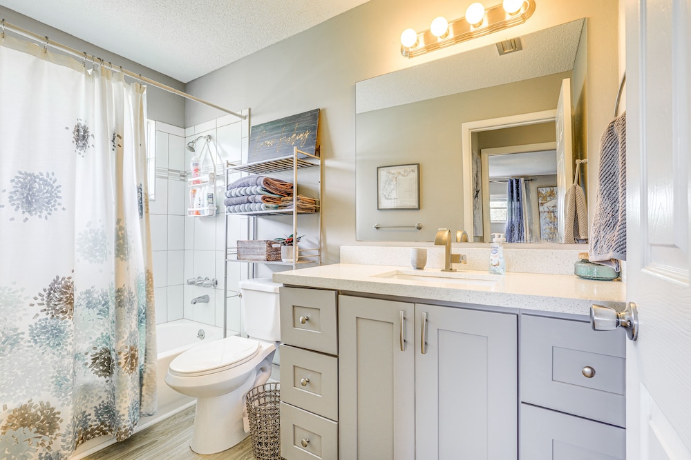 Lake Placid Vacations - Private Picturesque Escape on Lake Henry! - Property Image 1