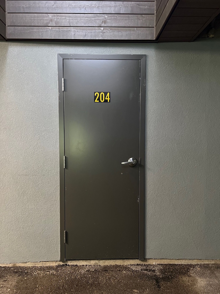 204 Verbier Building 14