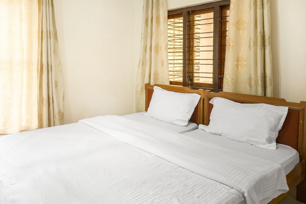 GuestHouser 3 BHK Homestay f7e4