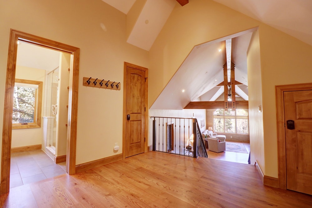 Peakside Escape 178 3 Bedroom Home