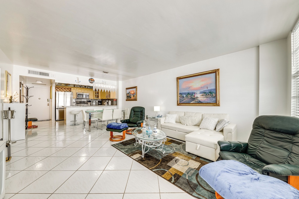 Balcony & Community Perks: Coastal Hollywood Condo