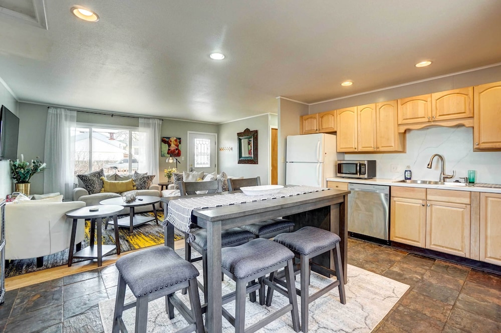 Laramie Vacations - Laramie Vacation Rental: 2 Mi to Downtown! - Property Image 8