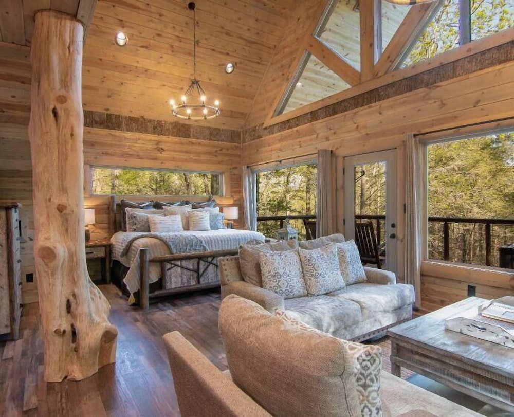 Out on a Limb Treehouse