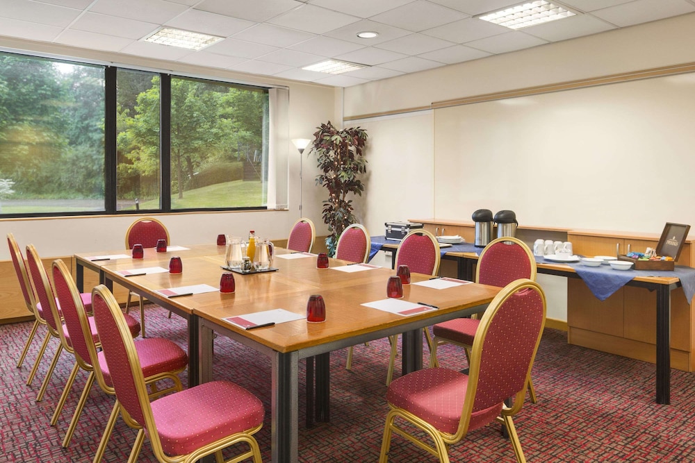 Telford Vacations - Ramada by Wyndham Telford Ironbridge - Property Image 1