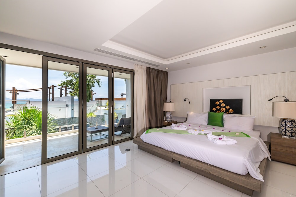 Phuket Moonlit Bay Seaview Resort&Spa
