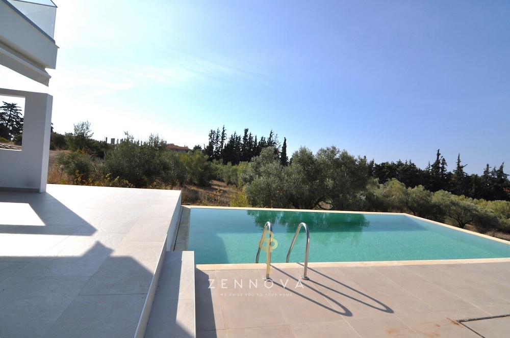 Zennova 65 Villa Vanina