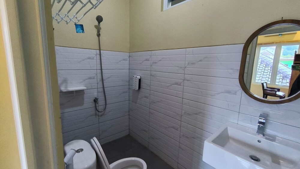 Pomah Guesthouse