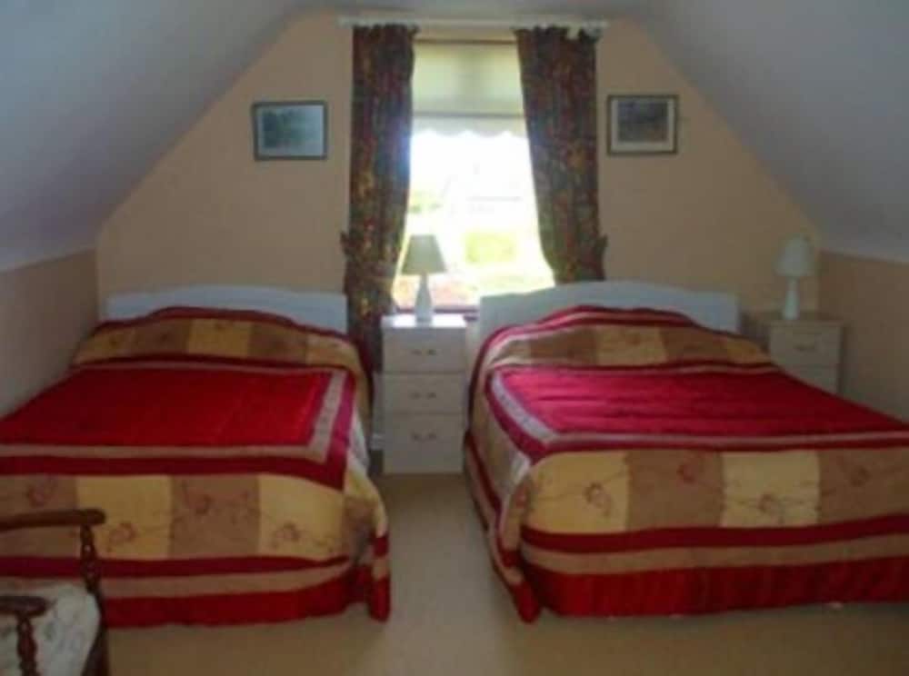Perrymount Country Home Bed & Breakfast