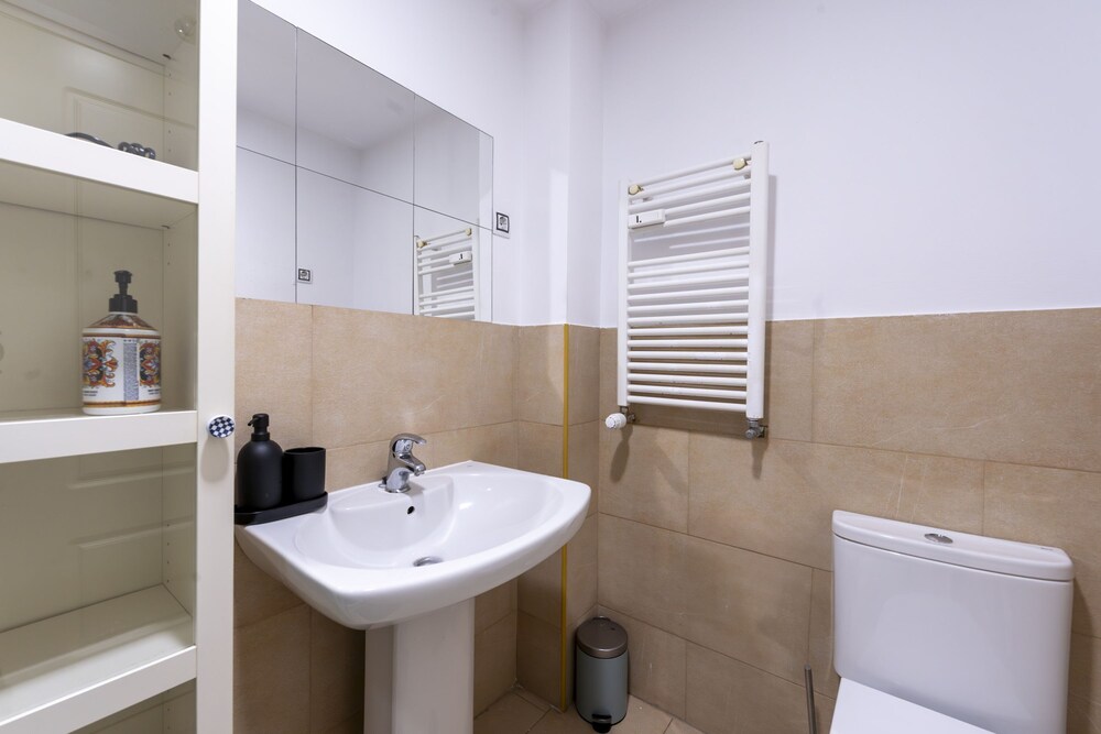 M Ore461 Piso de 1 Dormitorio y Balc n -alquiler