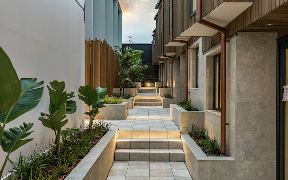 Private 3 Bedroom with Ensuite Bathrooms