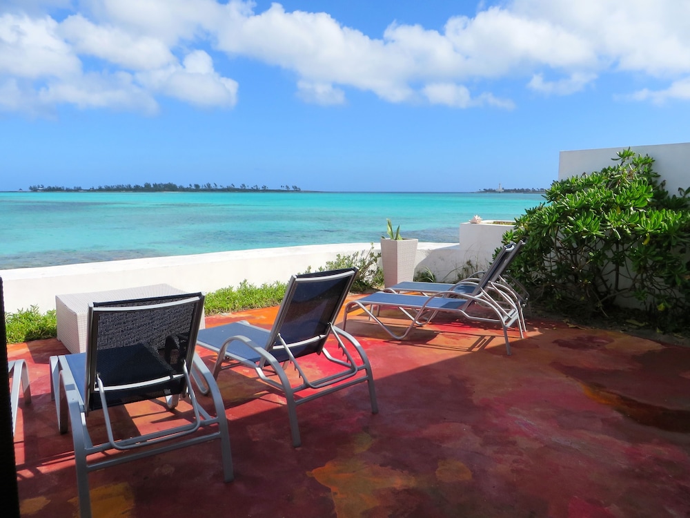 Art Retreat Bahamas - Hostel — photo 3