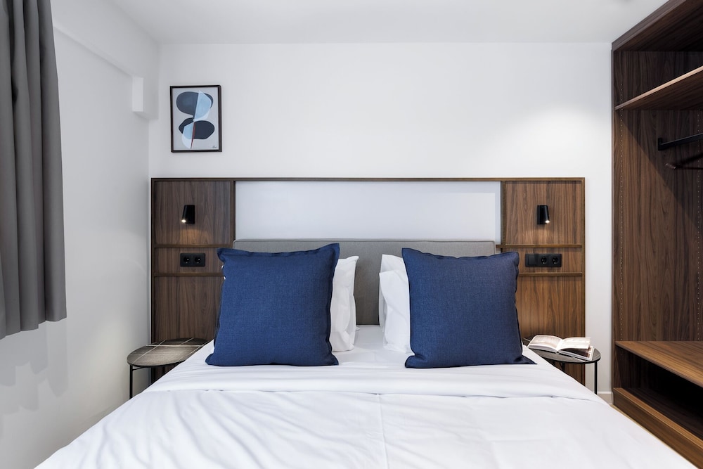 MoRe by Zoia Living