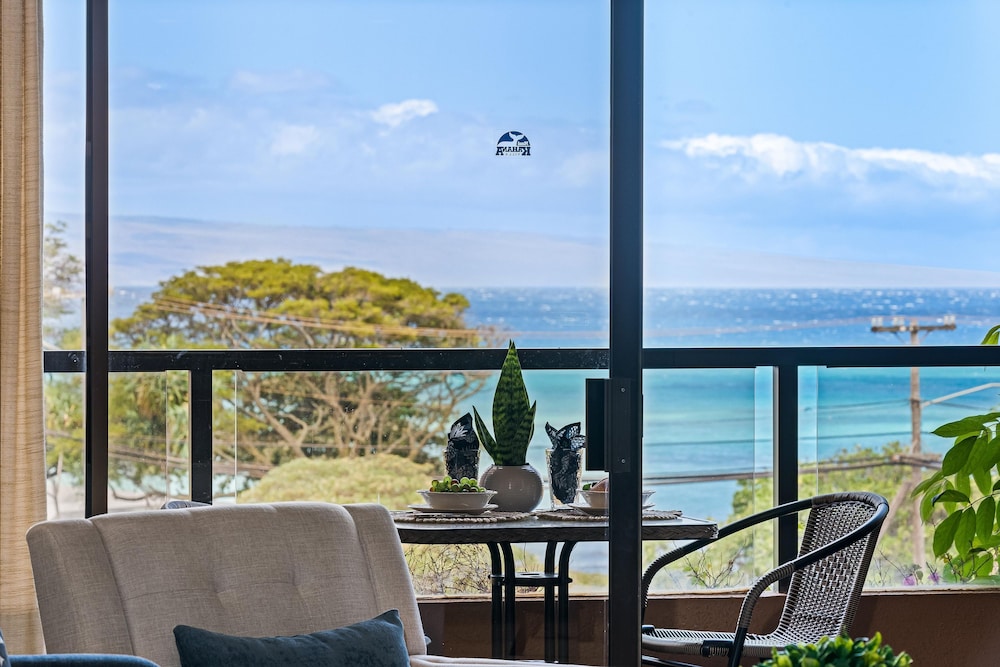 Kahana Villa F405 in Lahaina