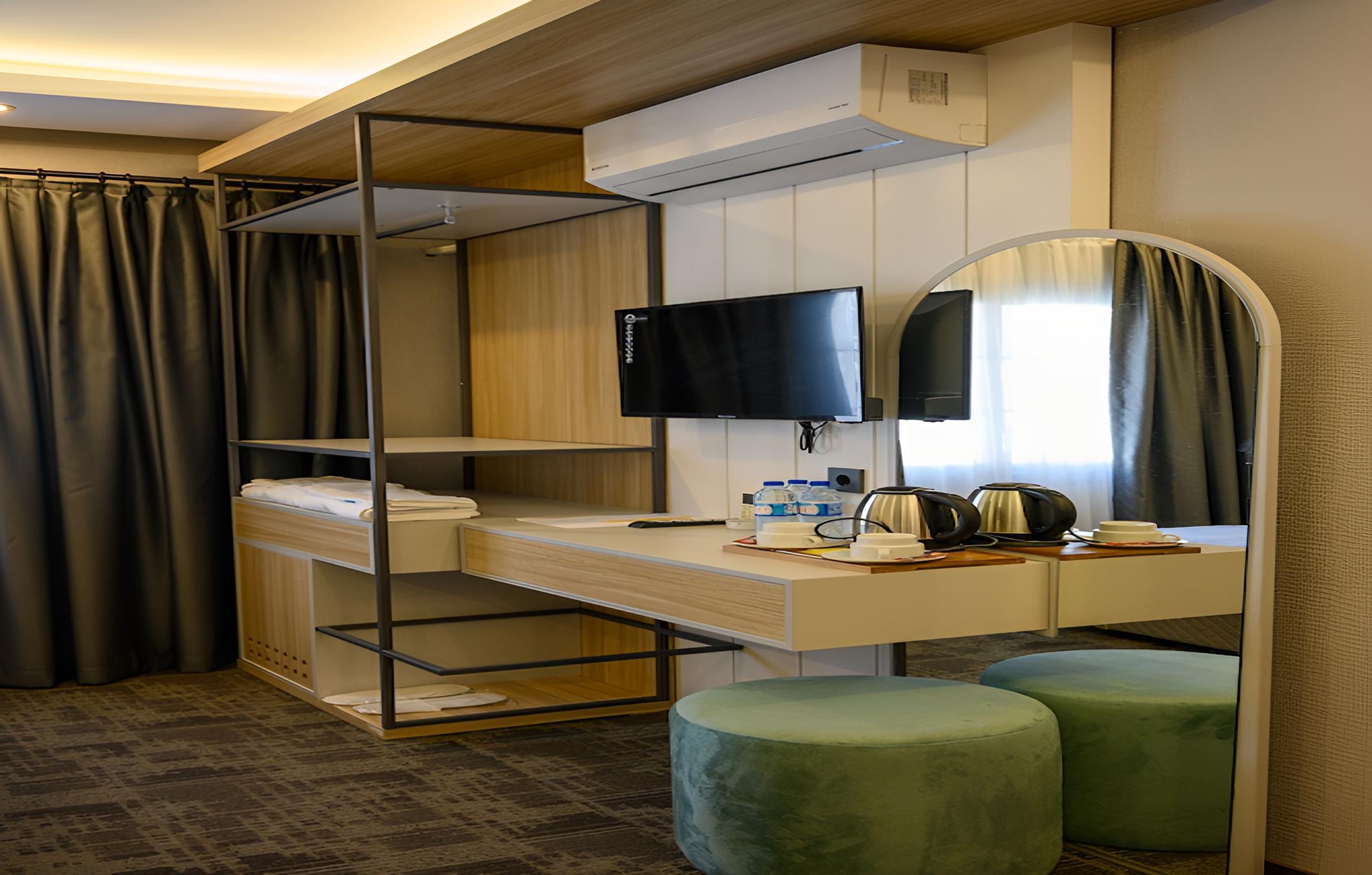 DS Regulus Otel view 2